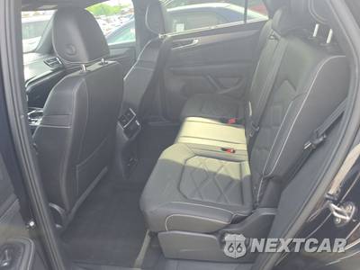 2025 Volkswagen Atlas Cross Sport 2.0T SE w/Technology - zdjęcie 13 z 33 - miniatura