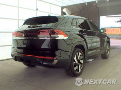 2025 Volkswagen Atlas Cross Sport 2.0T SE w/Technology - zdjęcie 4 z 33 - miniatura