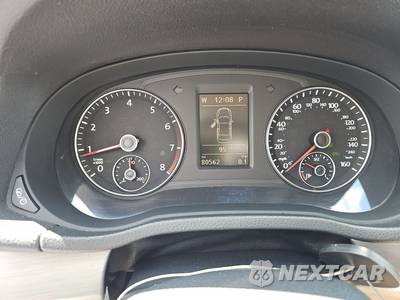 2014 Volkswagen Passat 1.8T SE - zdjęcie 12 z 32 - miniatura