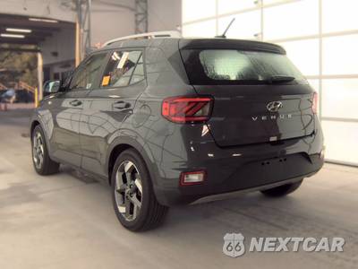 2025 Hyundai Venue SEL - zdjęcie 6 z 33 - miniatura