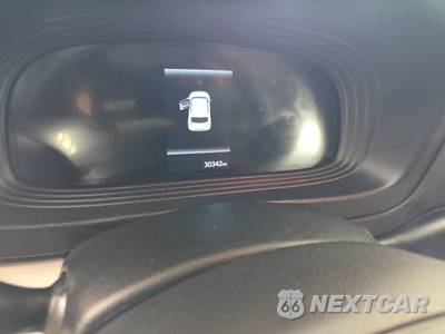 2025 Hyundai Venue SEL - zdjęcie 12 z 33 - miniatura