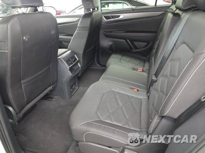 2025 Volkswagen Atlas Cross Sport 2.0T SE w/Technology - zdjęcie 13 z 29 - miniatura