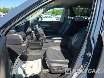 2025 Toyota Grand Highlander XLE - zdjęcie 7 z 34 - miniatura