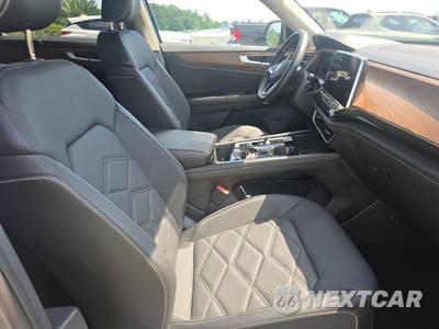 2025 Volkswagen Atlas 2.0T SE w/Technology - zdjęcie 8 z 24 - miniatura