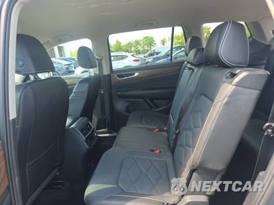 2025 Volkswagen Atlas 2.0T SE w/Technology - zdjęcie 13 z 24 - miniatura
