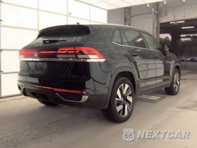 2025 Volkswagen Atlas Cross Sport 2.0T SE w/Technology - zdjęcie 4 z 24 - miniatura