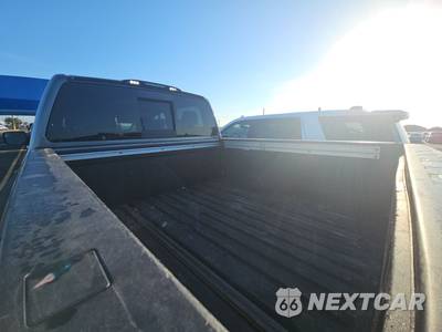 2021 Nissan TITAN PRO-4X Crew Cab Short Bed - zdjęcie 16 z 23 - miniatura