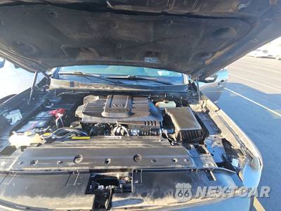 2021 Nissan TITAN PRO-4X Crew Cab Short Bed - zdjęcie 15 z 23 - miniatura