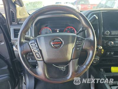 2021 Nissan TITAN PRO-4X Crew Cab Short Bed - zdjęcie 10 z 23 - miniatura