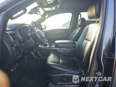 2021 Nissan TITAN PRO-4X Crew Cab Short Bed - zdjęcie 7 z 23 - miniatura