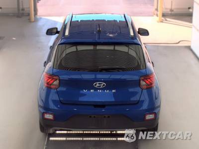 2025 Hyundai Venue SEL - zdjęcie 5 z 28 - miniatura