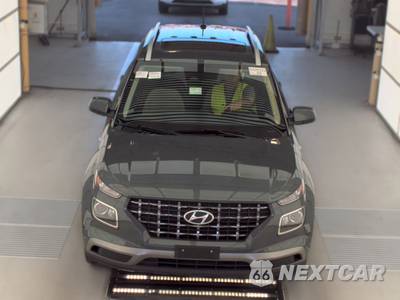 2025 Hyundai Venue SEL - zdjęcie 2 z 34 - miniatura