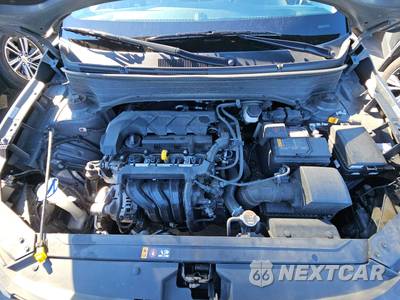 2025 Hyundai Venue SEL - zdjęcie 15 z 34 - miniatura