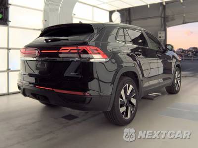 2025 Volkswagen Atlas Cross Sport 2.0T SE w/Technology - zdjęcie 4 z 34 - miniatura