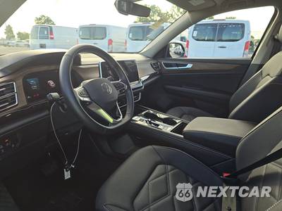 2025 Volkswagen Atlas 2.0T SE w/Technology - zdjęcie 7 z 23 - miniatura