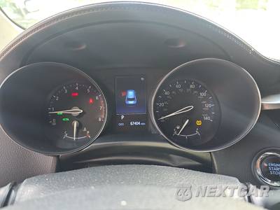 2019 Toyota C-HR XLE - zdjęcie 12 z 28 - miniatura