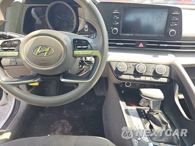 2021 Hyundai Elantra SE - zdjęcie 11 z 36 - miniatura