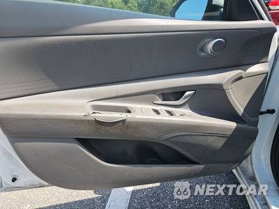 2021 Hyundai Elantra SE - zdjęcie 9 z 36 - miniatura