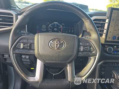 2025 Toyota Sequoia Limited - zdjęcie 10 z 39 - miniatura