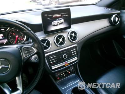 2019 Mercedes-Benz GLA 250 4MATIC - zdjęcie 5 z 31 - miniatura