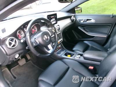 2019 Mercedes-Benz GLA 250 4MATIC - zdjęcie 16 z 31 - miniatura