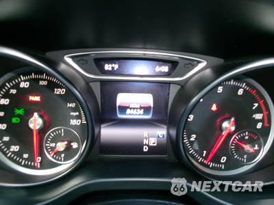 2019 Mercedes-Benz GLA 250 4MATIC - zdjęcie 17 z 31 - miniatura