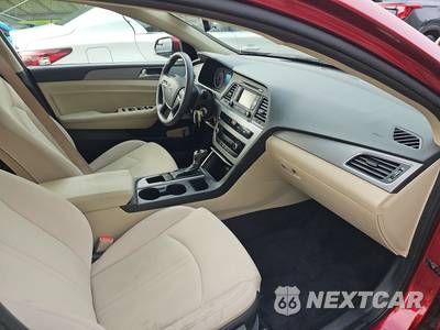 2015 Hyundai Sonata SE - zdjęcie 8 z 31 - miniatura