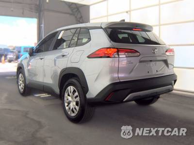 2024 Toyota Corolla Cross L - zdjęcie 6 z 22 - miniatura