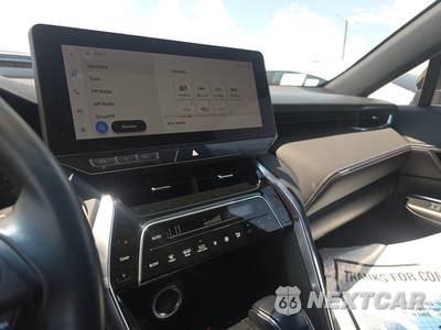 2023 Toyota Venza Nightshade - zdjęcie 11 z 23 - miniatura