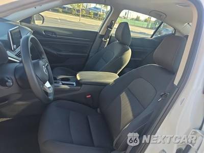 2026 Nissan Altima SV - zdjęcie 13 z 26 - miniatura