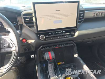 2026 Toyota Sequoia TRD Pro - zdjęcie 11 z 18 - miniatura