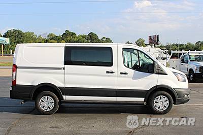 2023 Ford Transit 250 Cargo Van Low Roof 130.0" WB - zdjęcie 7 z 50 - miniatura