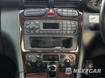 2000 Mercedes-Benz C-Class - zdjęcie 38 z 51 - miniatura