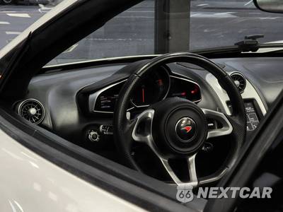 2015 McLaren 650S Spider Convertible - zdjęcie 25 z 51 - miniatura