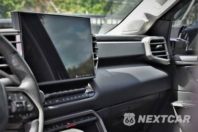 2022 Toyota Tundra Limited Crew Cab Short Bed - zdjęcie 12 z 23 - miniatura