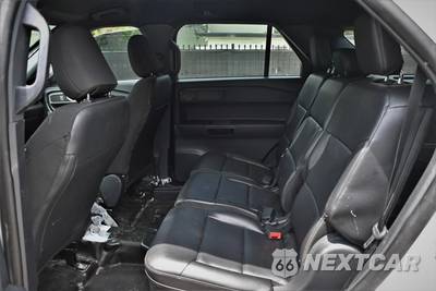 2025 Ford Police Interceptor Utility - zdjęcie 15 z 18 - miniatura