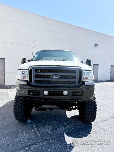 2001 Ford Super Duty F-250 Lariat Crew Cab Medium Bed - zdjęcie 2 z 27 - miniatura