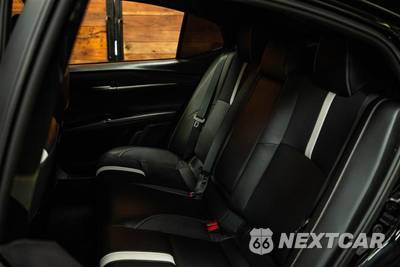 2025 Toyota Camry SE - zdjęcie 10 z 28 - miniatura