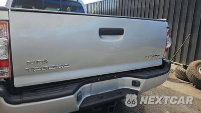2005 Toyota Tacoma Extended Cab Long Bed w/Rear Doors - zdjęcie 29 z 33 - miniatura