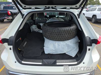 2022 Toyota Venza Limited - zdjęcie 16 z 19 - miniatura