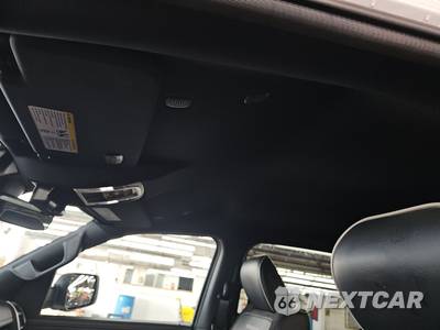 2023 Ram 1500 Laramie Crew Cab Short Bed - zdjęcie 18 z 23 - miniatura