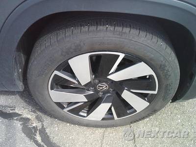 2025 Volkswagen Atlas Cross Sport 2.0T SE w/Technology - zdjęcie 25 z 27 - miniatura