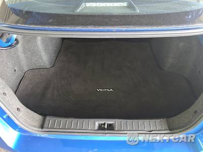 2021 Nissan Versa SV - zdjęcie 16 z 37 - miniatura