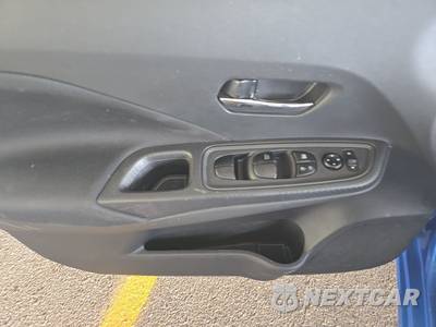 2021 Nissan Versa SV - zdjęcie 9 z 37 - miniatura