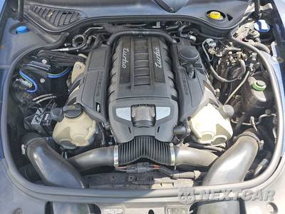 2012 Porsche Panamera Turbo - zdjęcie 16 z 18 - miniatura