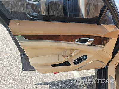 2012 Porsche Panamera Turbo - zdjęcie 9 z 18 - miniatura