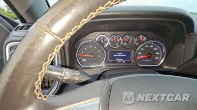 2022 Chevrolet Silverado 2500HD LT Crew Cab Long Bed 1LT - zdjęcie 29 z 35 - miniatura
