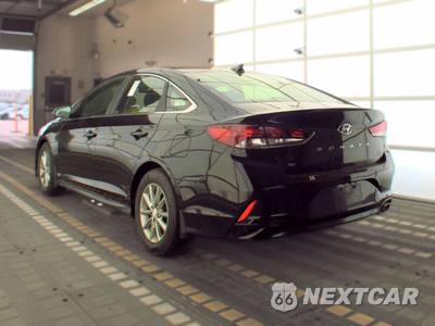2019 Hyundai Sonata SE - zdjęcie 6 z 18 - miniatura