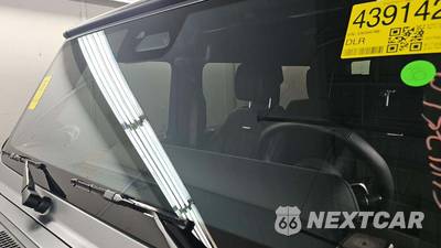 2025 Mercedes-Benz AMG G 63 4MATIC - zdjęcie 19 z 21 - miniatura