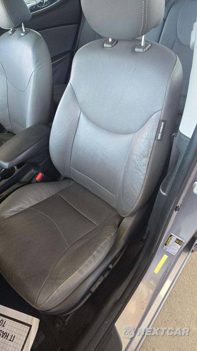 2013 Hyundai Elantra Limited Sedan - zdjęcie 20 z 33 - miniatura